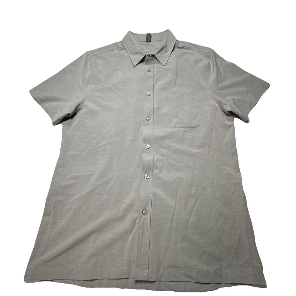 Vuori Shirt Men Medium Cinder Bridge Button Down Performance Short Sleeve